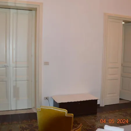 Gli Appartamenti Di Palazzo Umberto I CTA Exterior photo